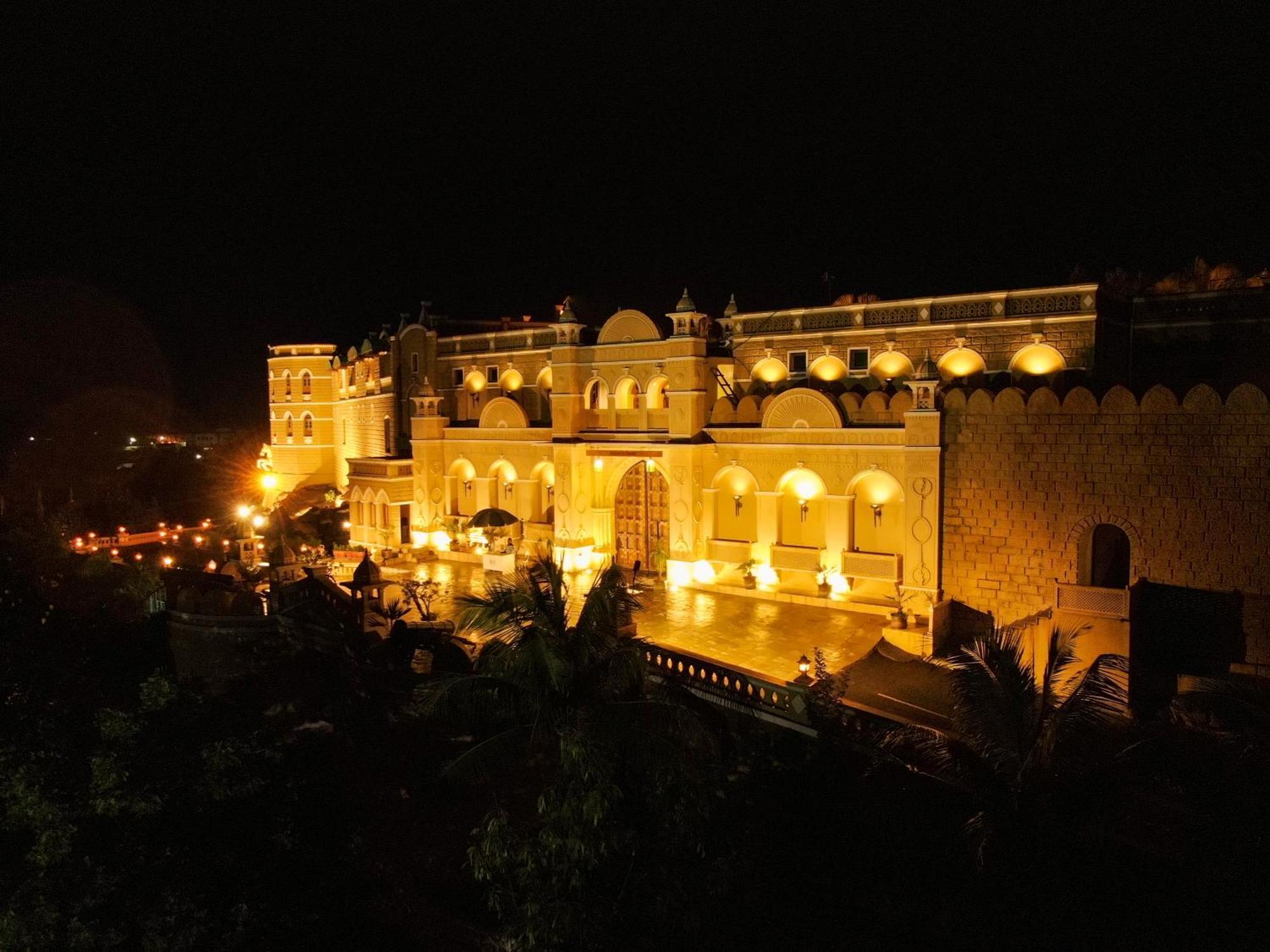 Heritage Khirasara Palace Rajkot Exterior foto